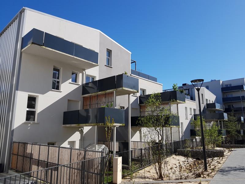 49 Logements & Commerces - PETIT QUEVILLY 76