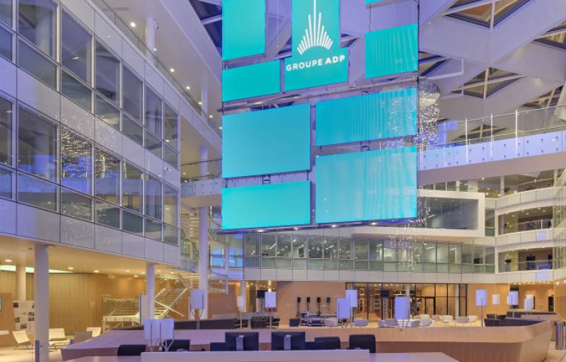 CONSTRUCTION DU SIEGE DE L'AEROPORT DE PARIS - PARIS ROISSY CHARLES DE GAULLE